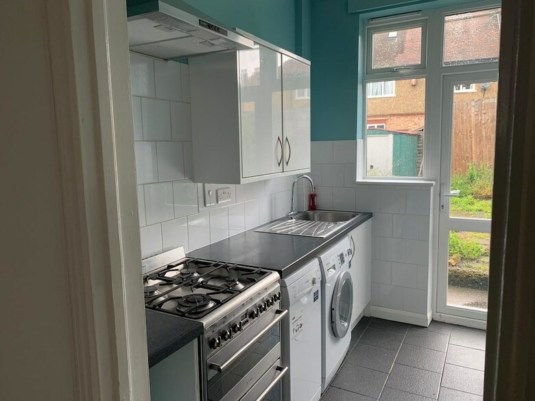 Marble Apartments Tooting House