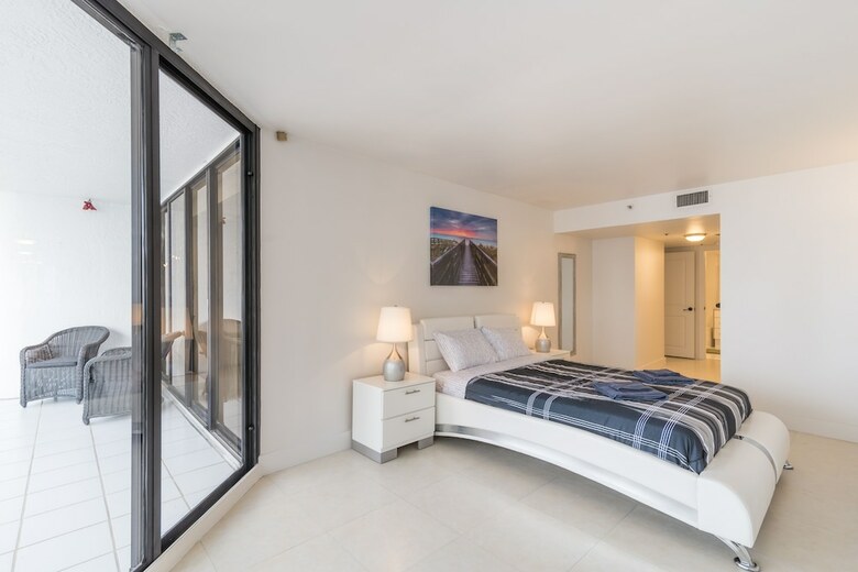 Apartamentos Stunning Balcony Views 3 Bedroom