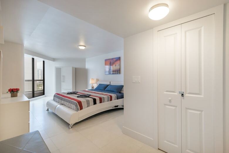 Apartamentos Stunning Balcony Views 3 Bedroom
