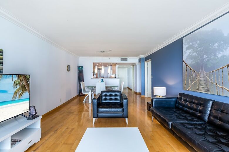 Apartamentos Ocean View With A Large Balcony