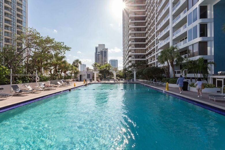 Apartamentos Epic Ocean View In Downtown Miami