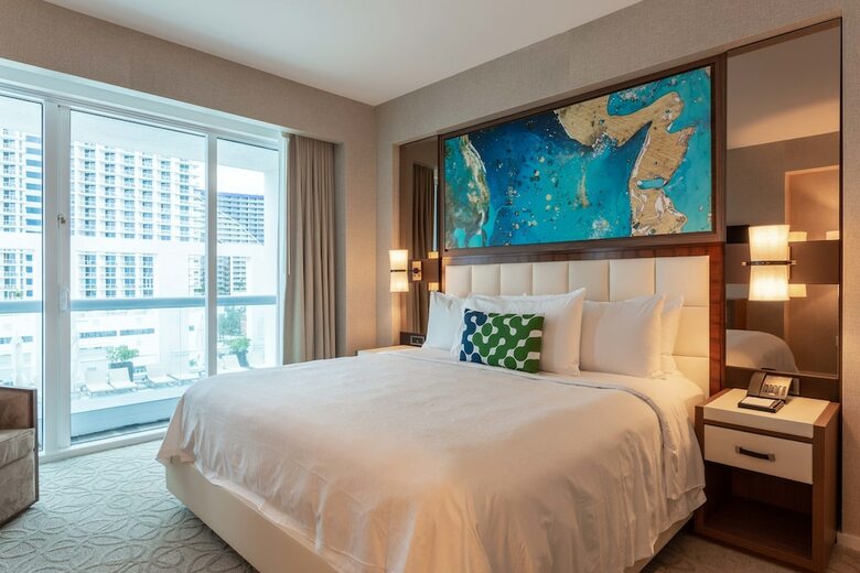 Apartamentos Charming Beachfront Condo With Large Balcony