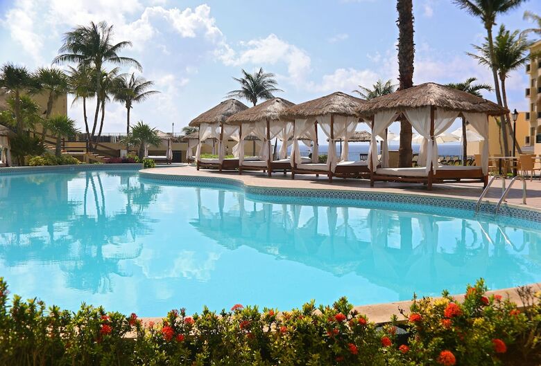 Apartamentos Emporio Cancun All Inclusive