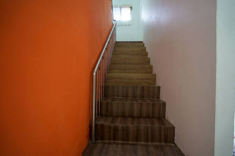 Hostal Oyo 1026 Cendrawasih Homestay
