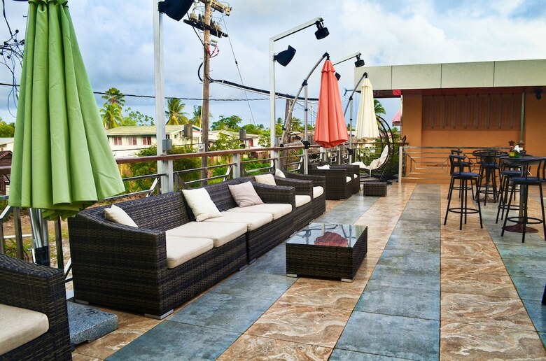 Hotel Leisure Inn