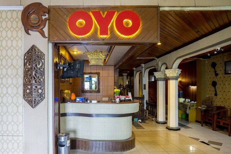 Hostal Oyo 891 Hotel Gading Kencana