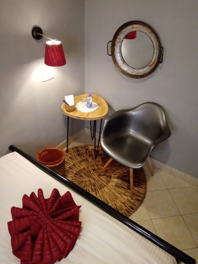 Hotel Mahali Bed And Breakfast