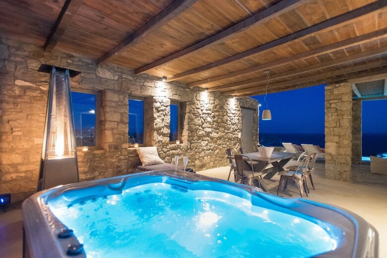 Villa Amallini Suites
