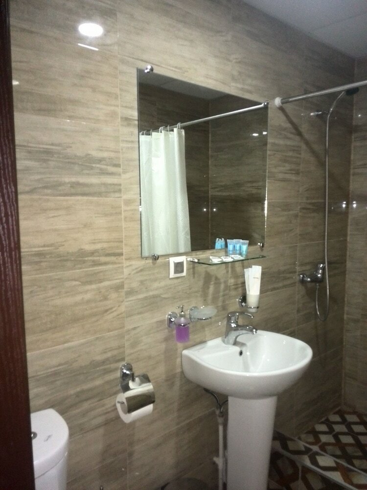 National Hotel