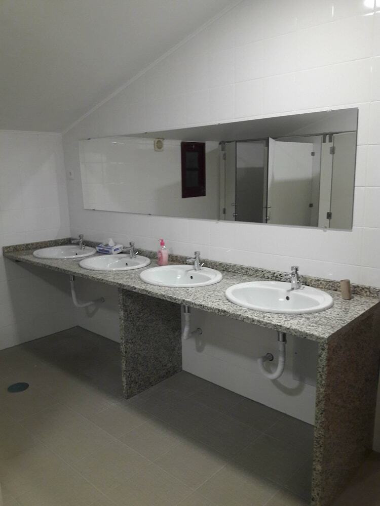 Hostal Loriga Feel Nature- Hostel