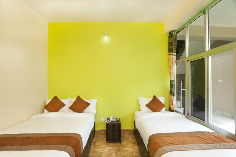 Oyo 473 Hotel Jungle Palace