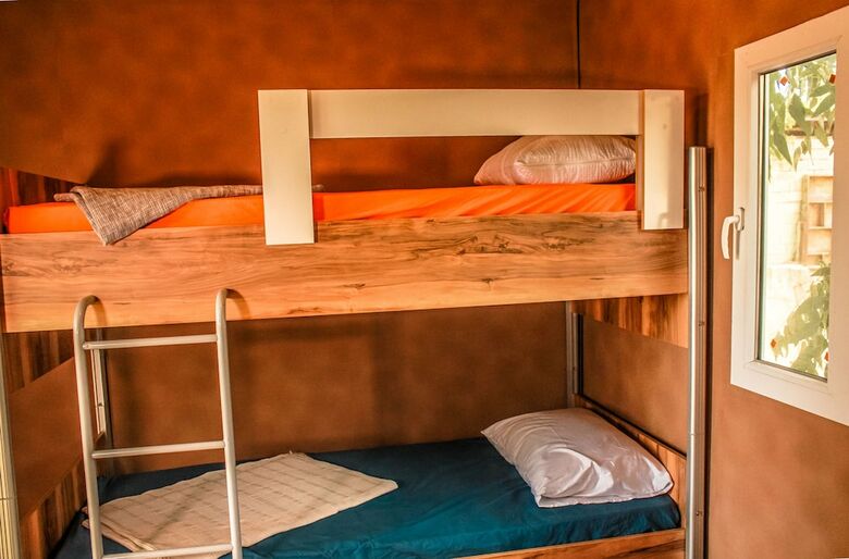 Hostal Patara Woody Hostel & Camping