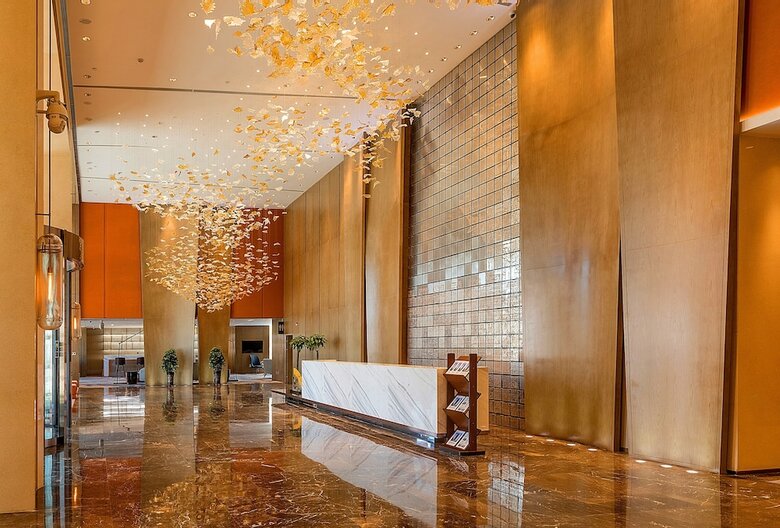 Xinyu Crown Hotel