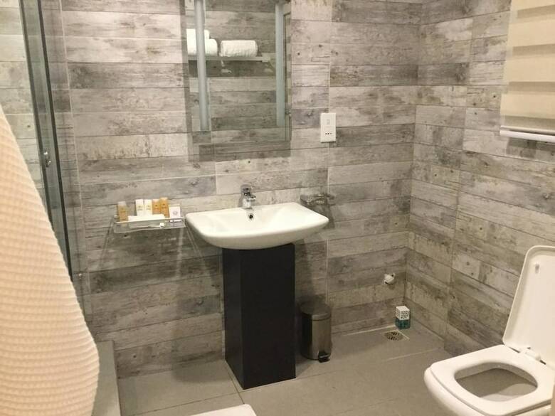 Hotel Blue Ribbon Suites
