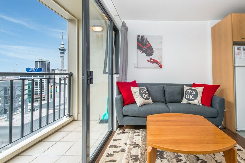Apartamentos Jht - Studio, Carpark, Next To University, Skytower View