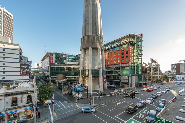 Jht - 1 Brm Apartment, Opposite To Skytower With View