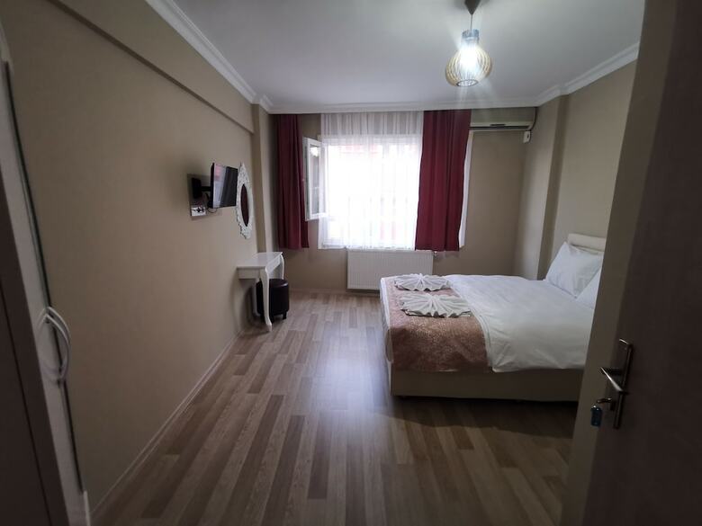 Kizil Elma Hotel