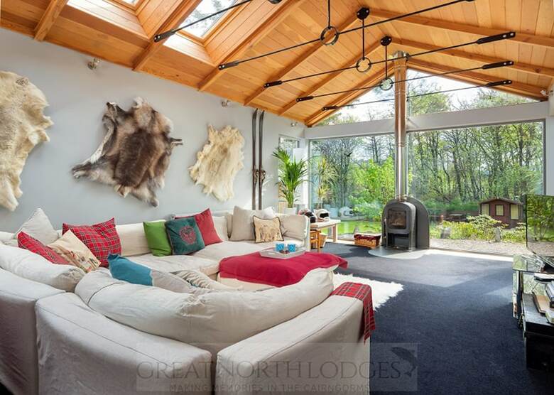Cabana River House Garden Rooms