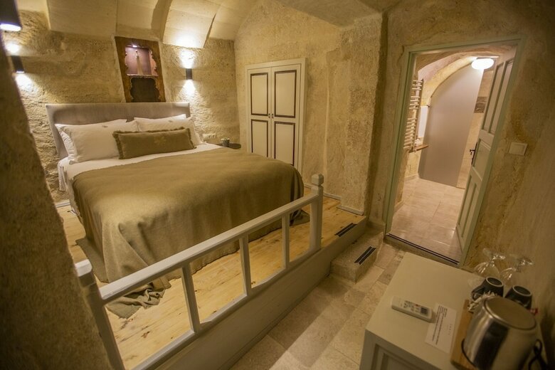 Dokya Hotel