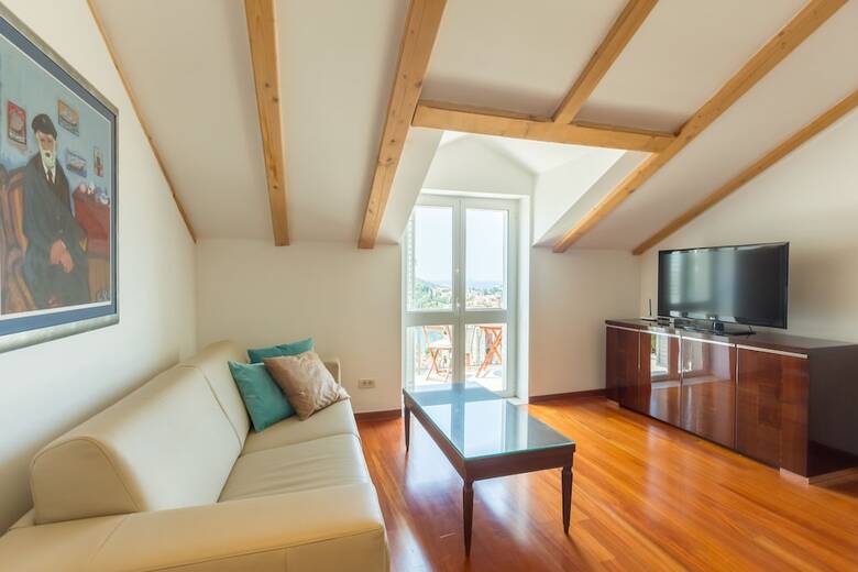 Apartamentos Hedera Estate, Hedera A16