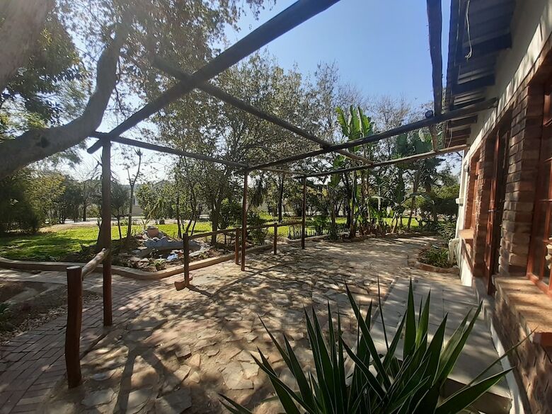 Hotel Midrand Oasis Guesthouse