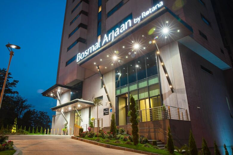 Aparthotel Bosmal Arjaan By Rotana