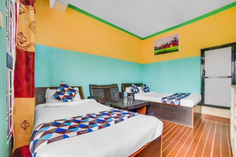 Spot On 480 Hotel Sish Mahal