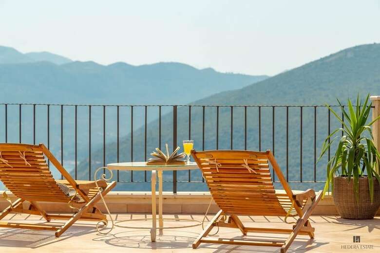 Villa Hedera Estate, House Hedera