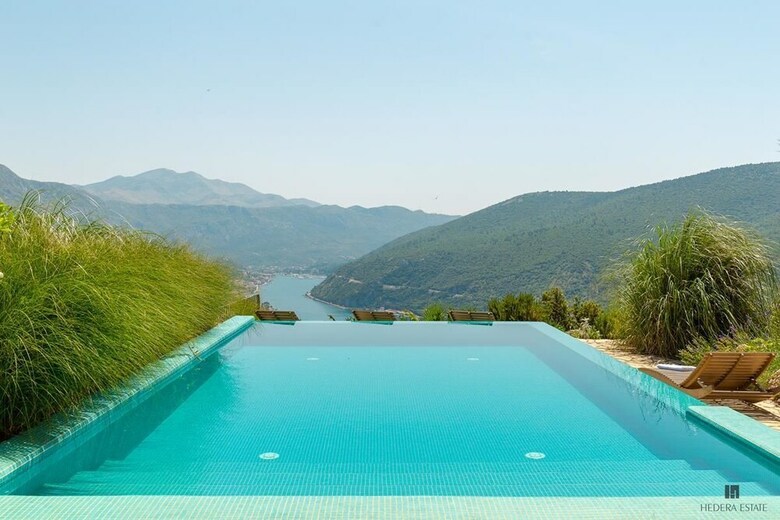 Villa Hedera Estate, House Hedera
