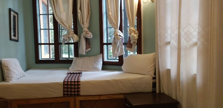 Hotel The Estate Ebwerenga