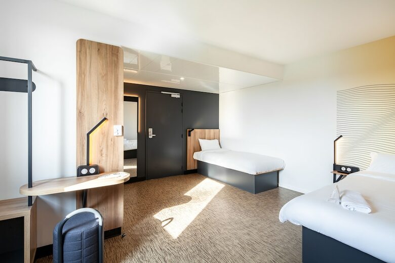 Hotel B&B H�tel Paris Sud Igny