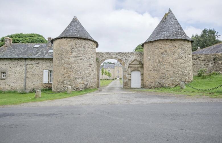 Bed & Breakfast Chateau de Cadouzan