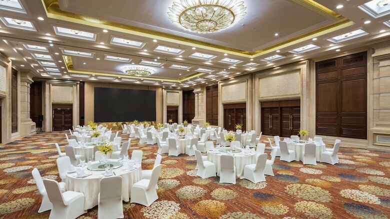 Hotel Crowne Plaza Deqing