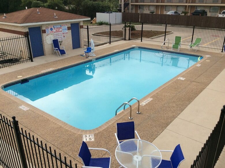 Hotel Motel 6 San Antonio - South Ww White Road