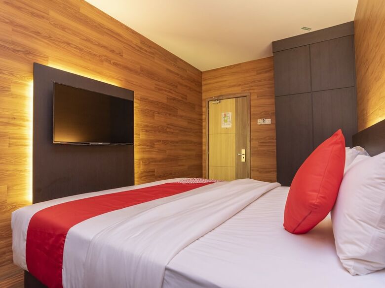 Oyo 1230 Zen Zeng Budget Hotel