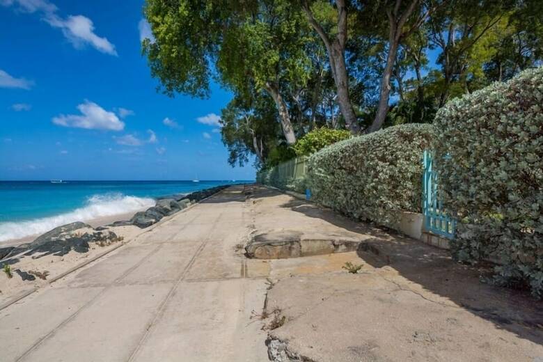Villa Thespina On The Beach