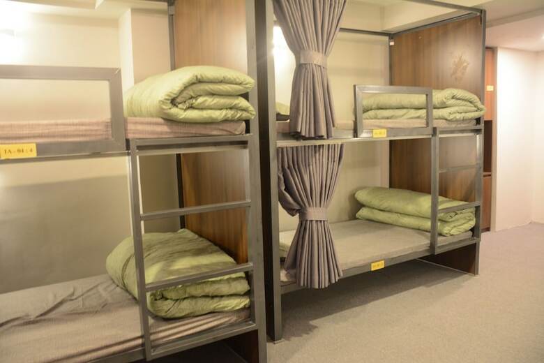 Hostal Dorm Link & Club