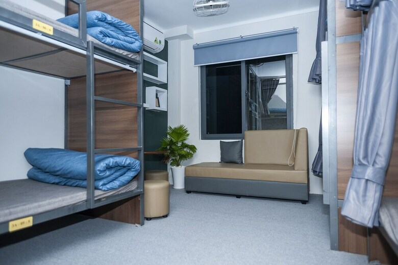 Hostal Dorm Link & Club