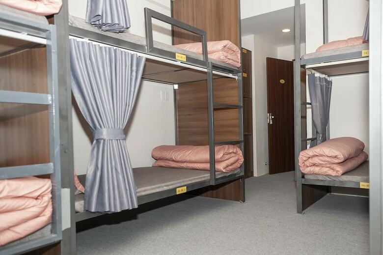 Hostal Dorm Link & Club