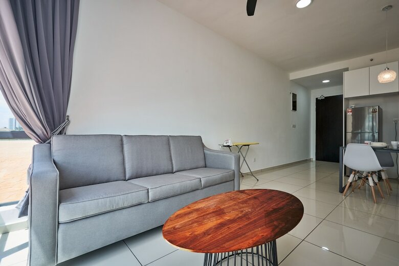 Apartamentos Oyo Home 1135 Magnificent 1br Kenwingston
