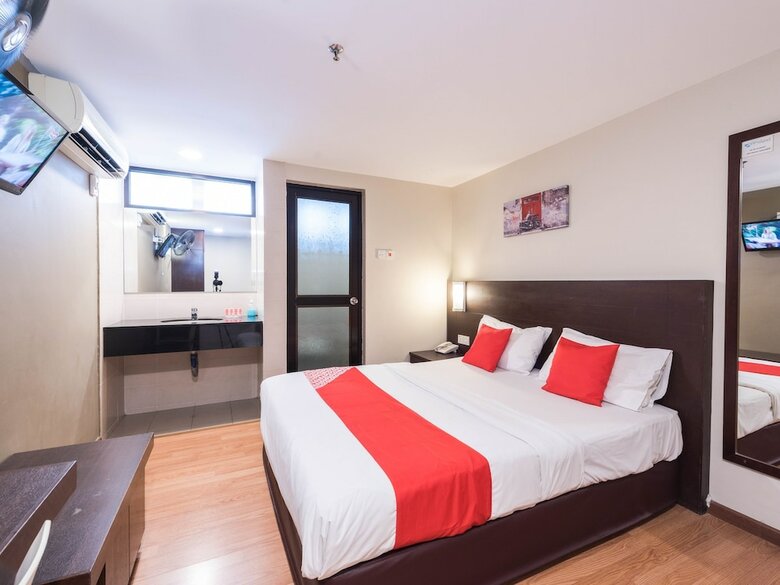 Oyo 89421 Pp Island Hotel