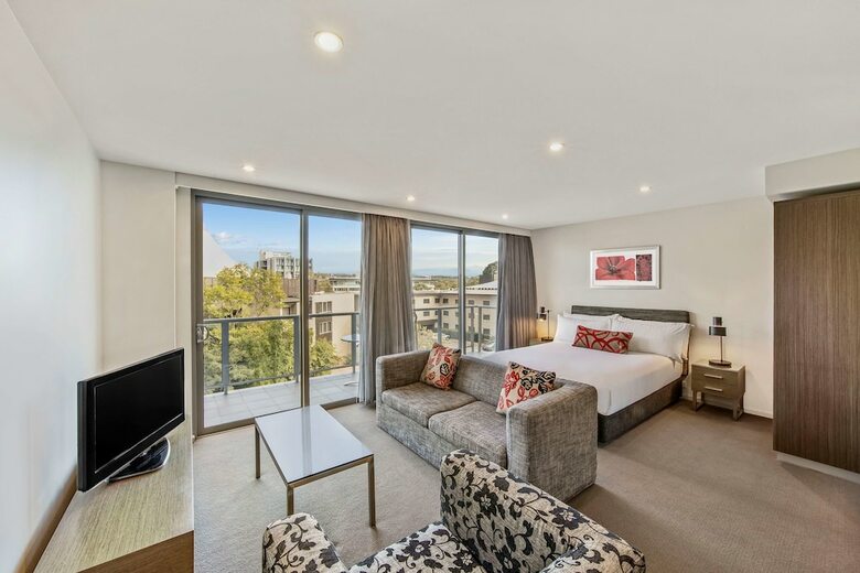 Hotel Adina Serviced Apartments Canberra Dickson