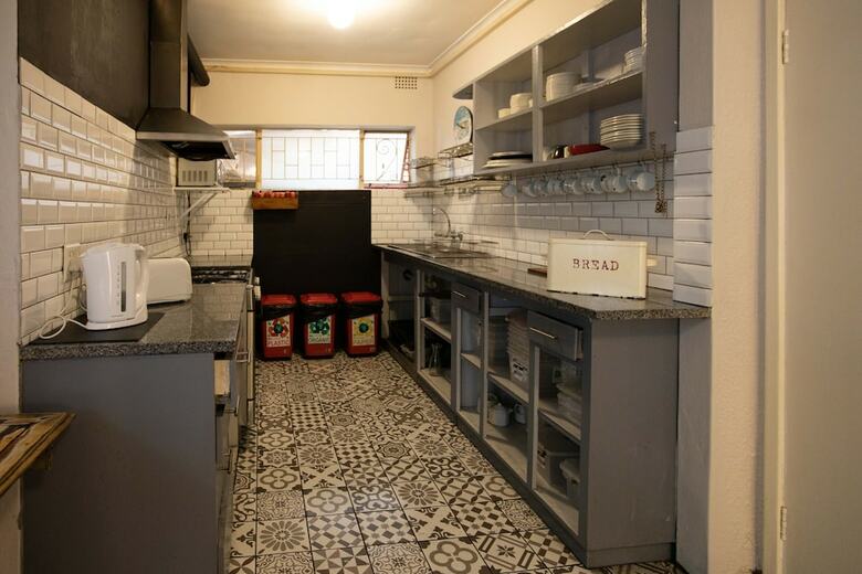 Hostal Once In Cape Town