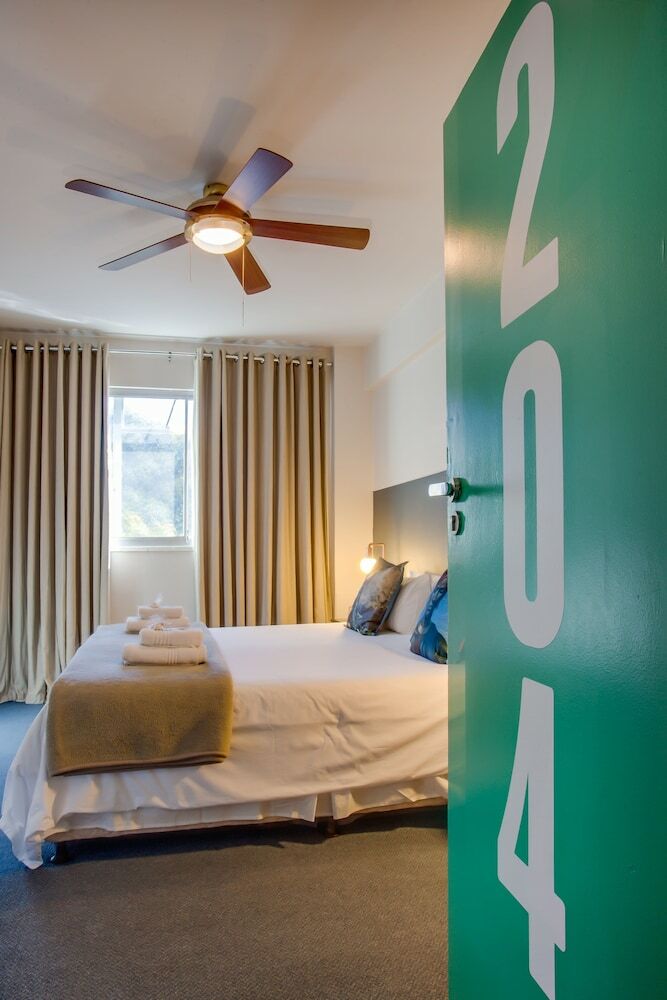 Hostal Once In Cape Town