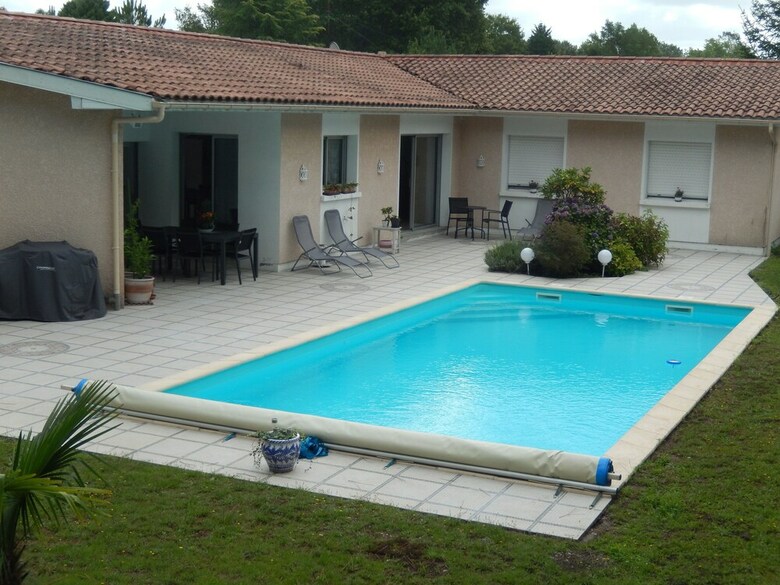Hotel Villa de Gu�nifey