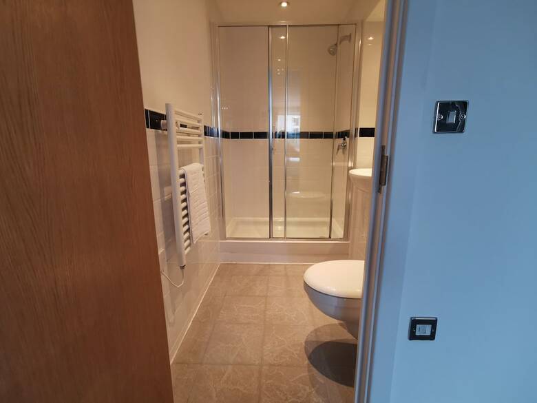 Voyager Apartments Sleeps 6 Parking