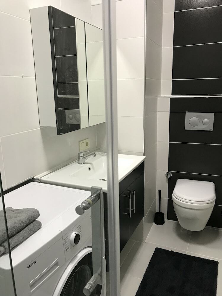 Mas Suites Apartments