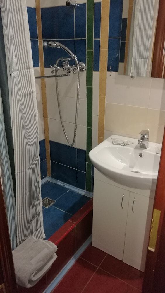 Hotel Largus