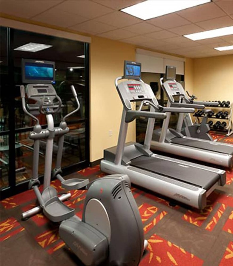 Hotel Courtyard By Marriott Alexandria