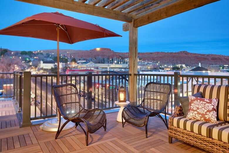 Hotel The Advenire, Autograph Collection